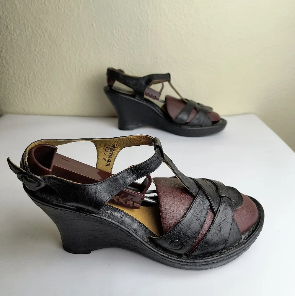 Born 9/40.5 Black and Brown Leather Wedge Sandals  Buckle Closure